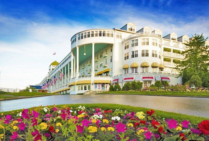 Source Photo : Grand Hotel