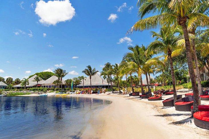 Source Photo : Club Med Sandpiper Bay