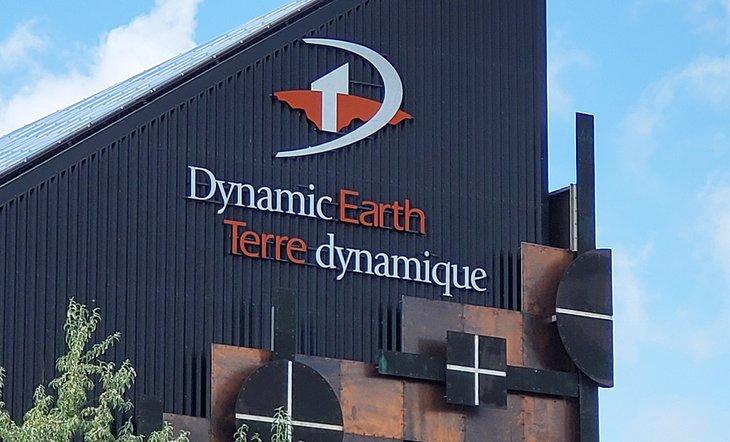 Cartel de Dynamic Earth