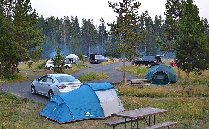 Campamento Bridge Bay
