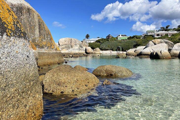 Eaux cristallines à Boulders Beach