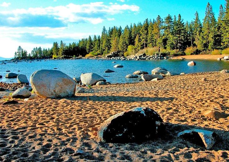 Plage de Zephyr Cove Resort