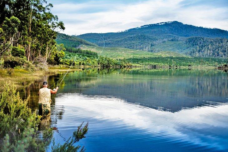 Fliegenfischen in den Central Highlands von Tasmanien