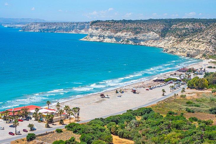 Vue aérienne de la plage de Kourion
