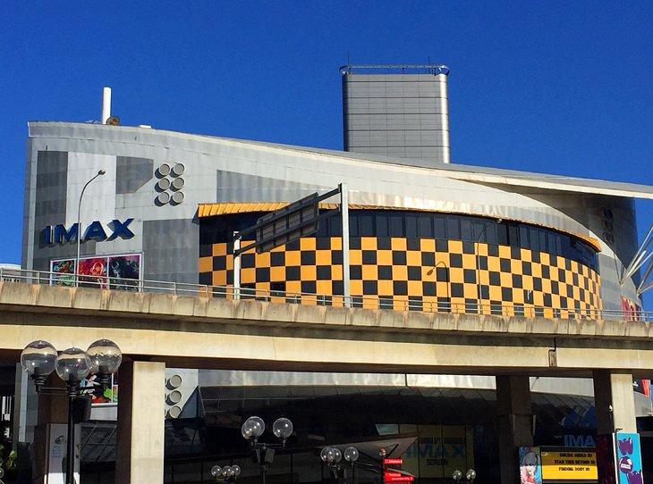 LG IMAX Theater und 9D Action Kino