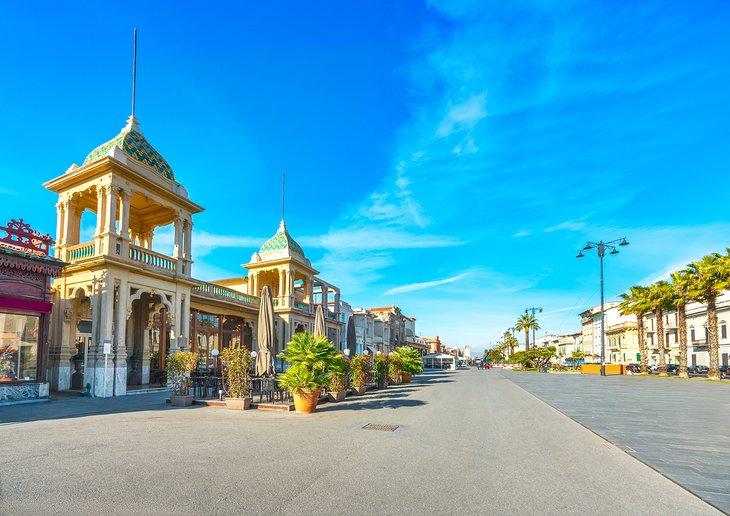Paseo Margherita en Viareggio