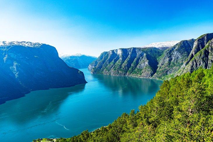 Sognefjord en Noruega durante el verano