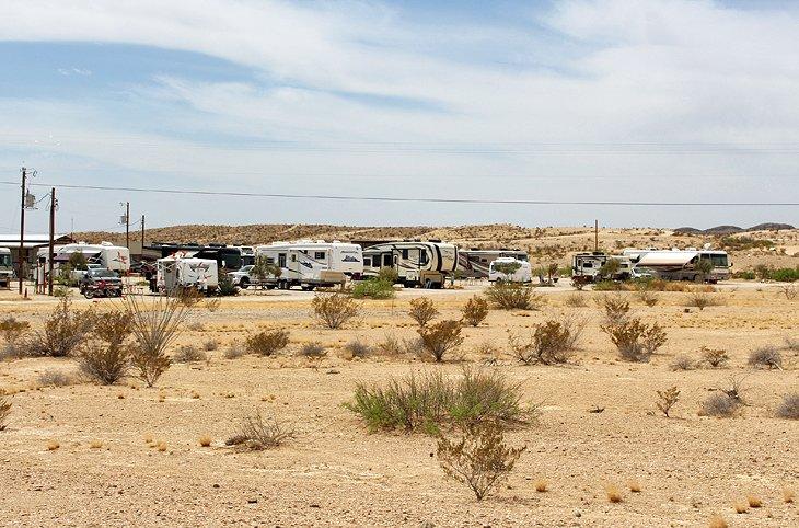 Camping BJ's RV