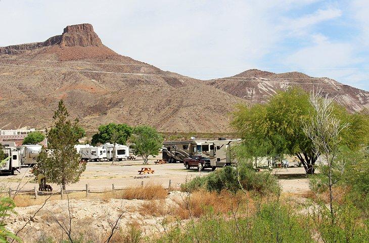 Camping Maverick Ranch RV