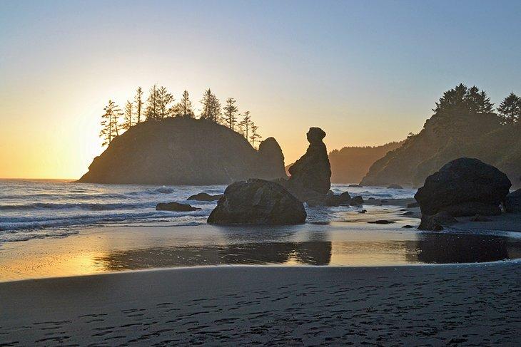 Trinidad State Beach bei Sonnenuntergang