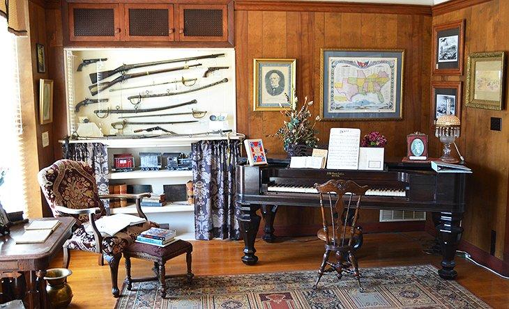 À l'intérieur de la Maison Lloyd Tilghman & Musée de la Guerre Civile