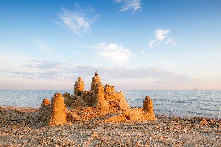Strandsandburg, die für königliche Familien geeignet ist
