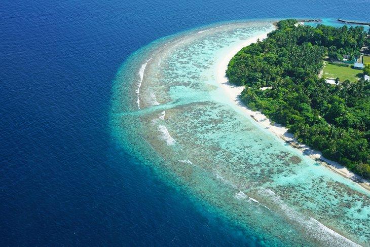 Vista aérea de Baa Atoll