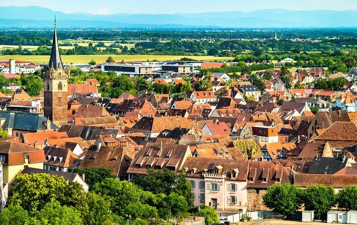 Vista de Obernai, una ciudad histórica en Bas-Rhin, Francia