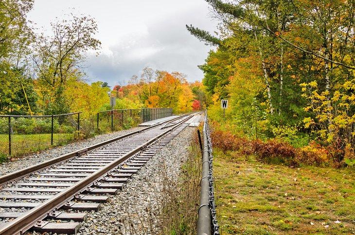 Eisenbahngleise durch die Adirondacks