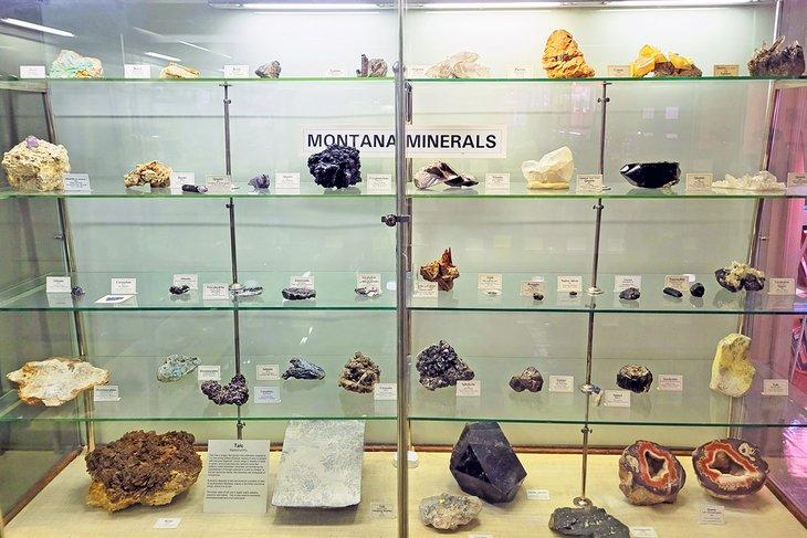Ausstellung im Mineral Museum