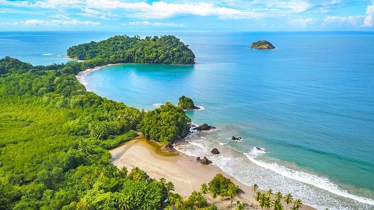 Luftaufnahme des Manuel Antonio Nationalparks