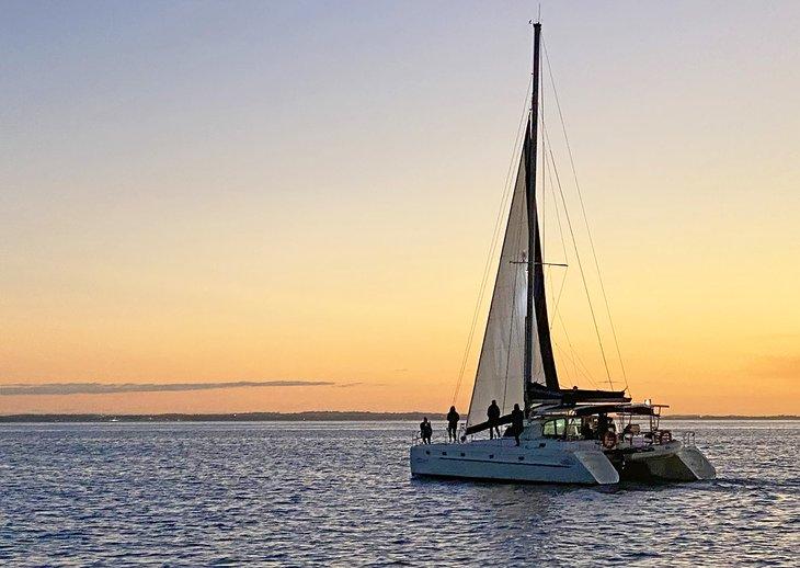 Crucero al atardecer en Hervey Bay