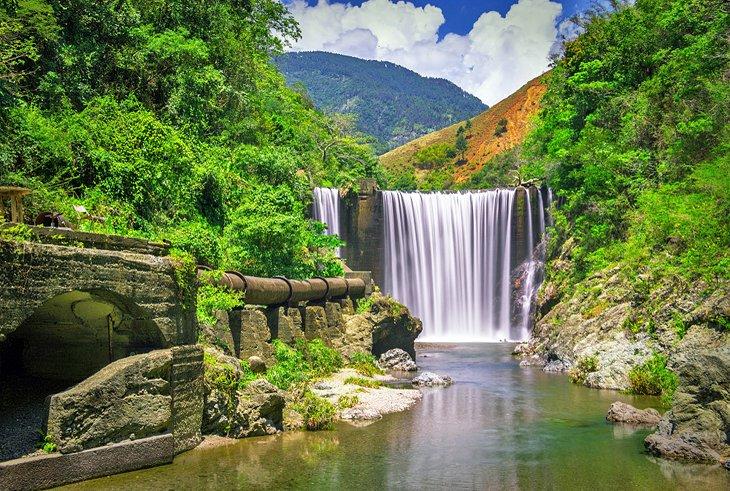 Cascadas Reggae cerca de St. Thomas