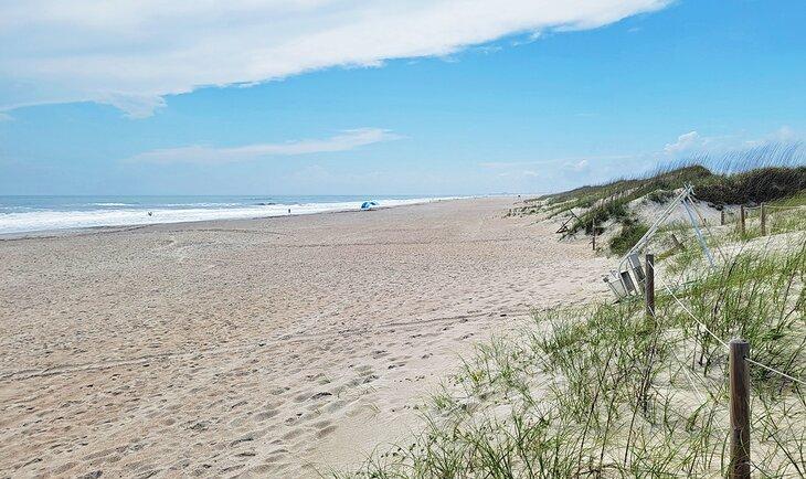 Vista de la playa en Atlantic Beach