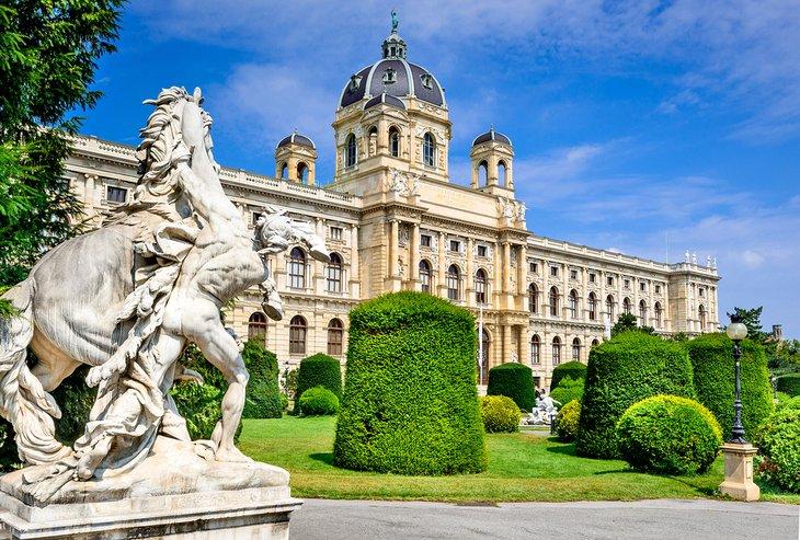 Musée d'Histoire Naturelle (Naturhistorisches Museum) au Palais Impérial de Hofburg