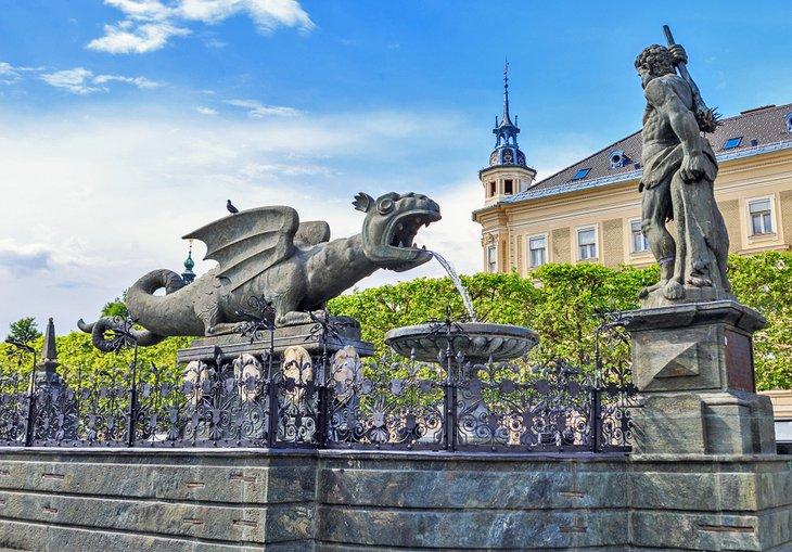 Lindwurmbrunnen (Fontaine du Dragon), Symbole de Klagenfurt
