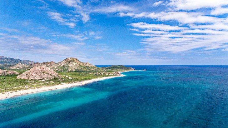 Vista aérea del Parque Nacional Cabo Pulmo, Baja California Sur, México
