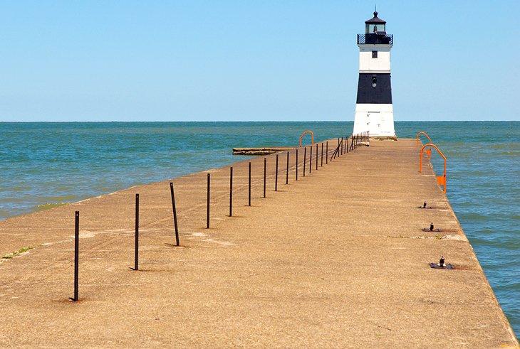 Faro de North Pier
