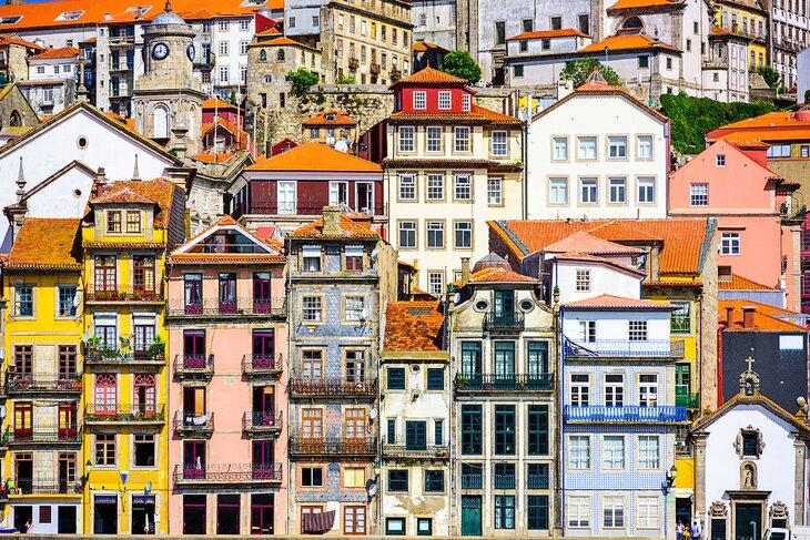 Anciens bâtiments à Porto
