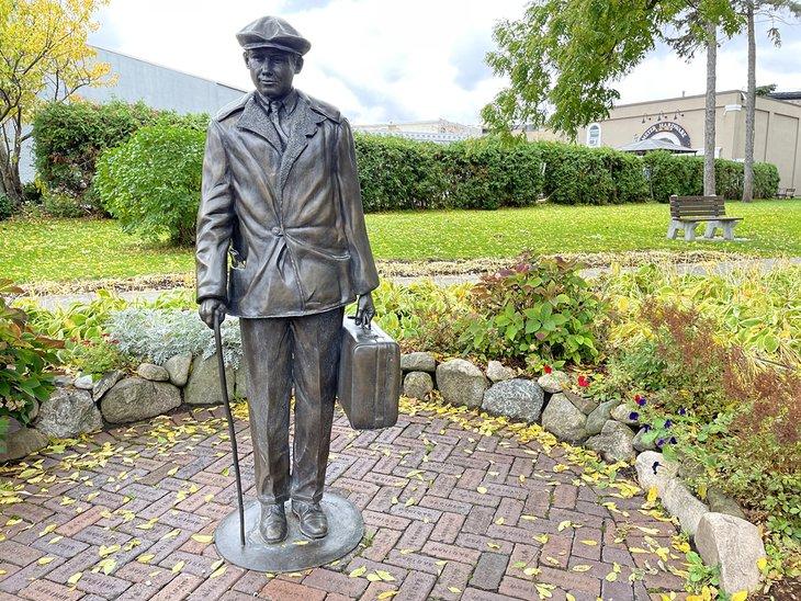 Ernest Hemingway Statue im Pennsylvania Park
