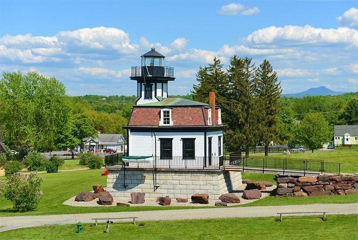 Faro de Colchester Reef