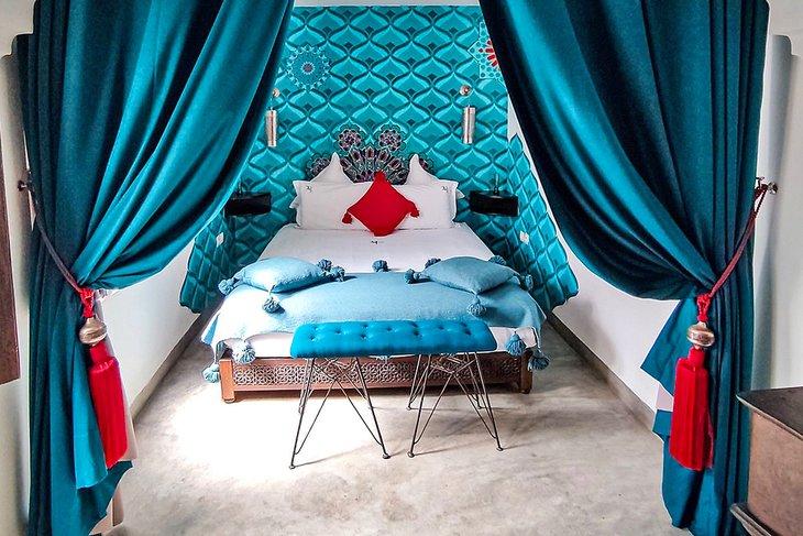 Fotoquelle: Riad Houdou