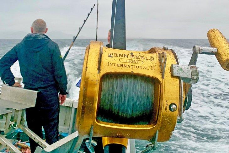 Caña y carrete para atún rojo en Irlanda