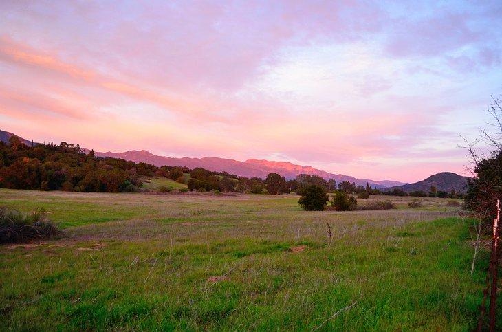 Atardecer en la Reserva Ojai Meadows