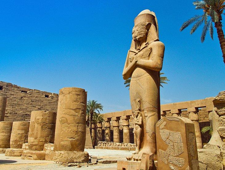 Gran Templo de Amón, estatuaria de Karnak