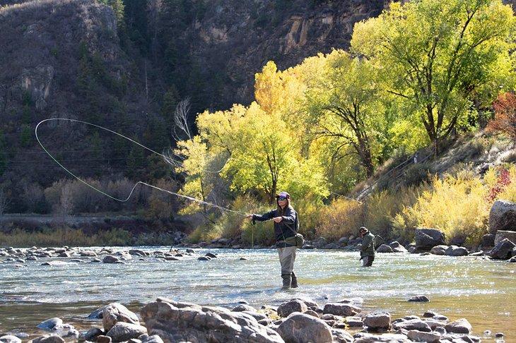 Pesca con mosca en Glenwood Springs
