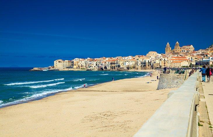 Cefalù, Sicilia