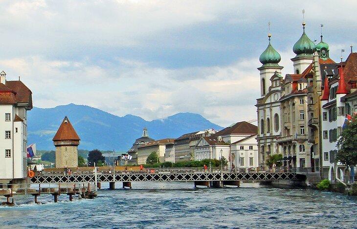 Lucerna