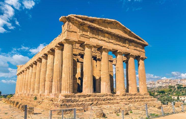 Templo de Concordia en el Valle de los Templos, Agrigento, Sicilia