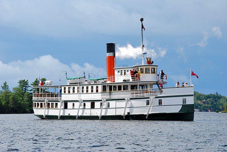 Gravenhurst y un Crucero por el Lago Muskoka
