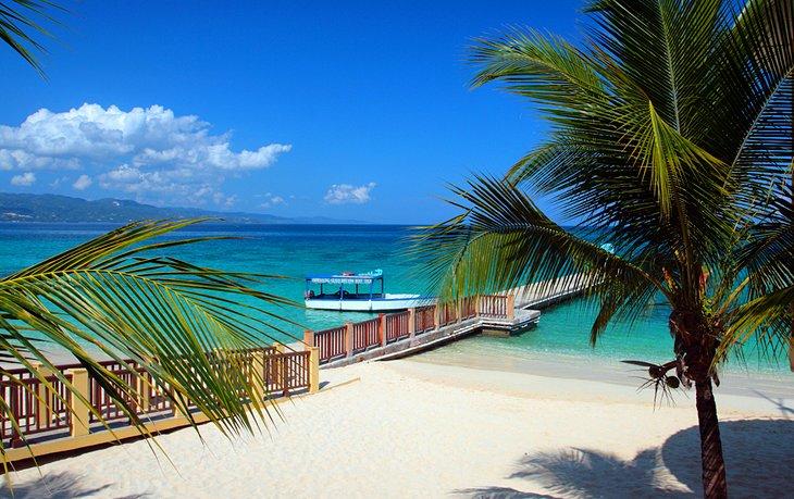 Doctor's Cave Beach, Montego Bay 