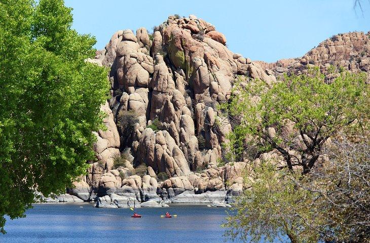 Kayakistas en Watson Lake, Prescott
