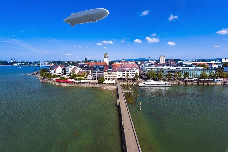 Vista desde la torre sobre Friedrichshafen