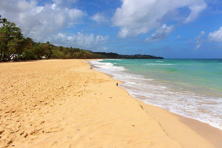 Playa Grande, Río San Juan