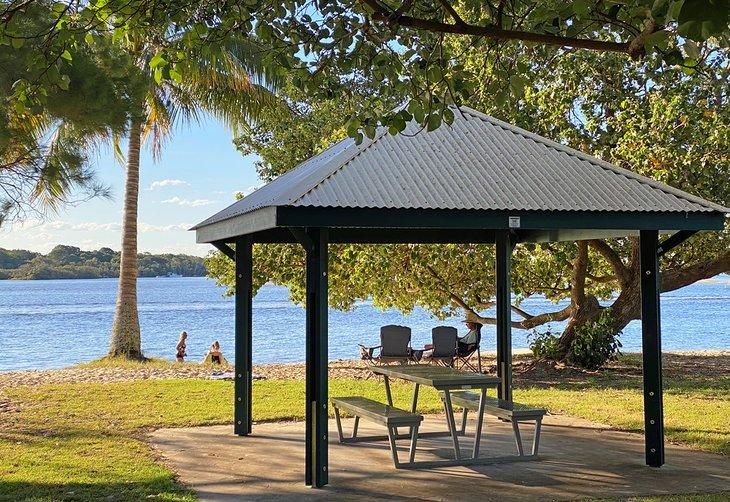 Campings y Parques de Caravanas cerca de Coolum Beach