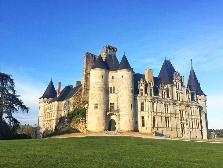 Atracciones y Hermosos Pueblos en Poitou-Charentes