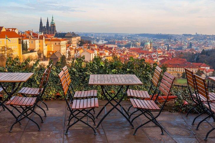 Trinkgeld in Prag: Wem Trinkgeld geben & wie viel