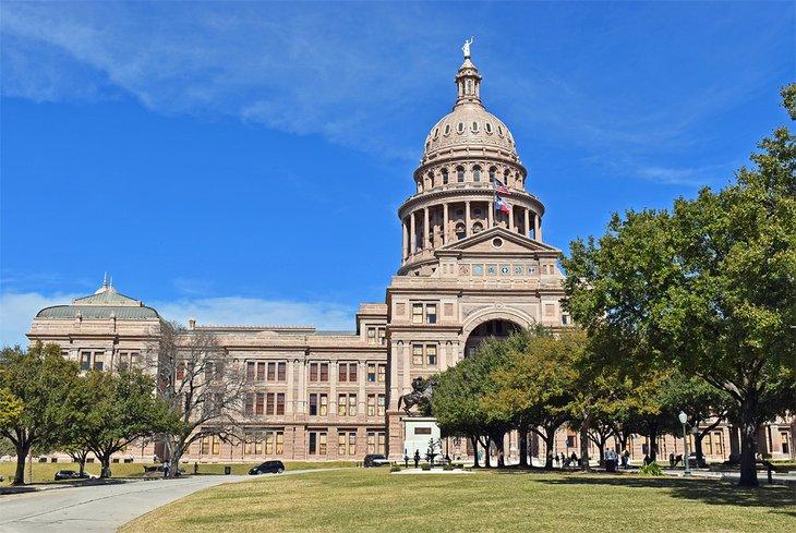 Guía del Visitante para Explorar el Centro de Austin, TX