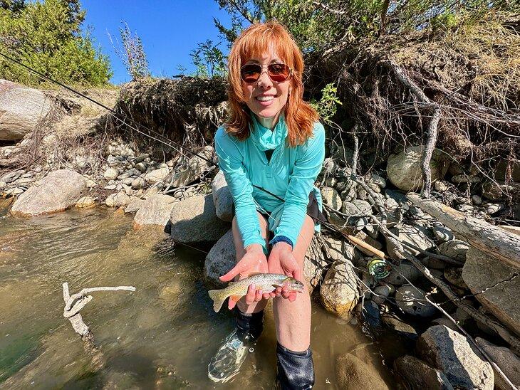 Pesca cerca del Parque Nacional de Yellowstone: Consejos, Técnicas y Dónde Ir