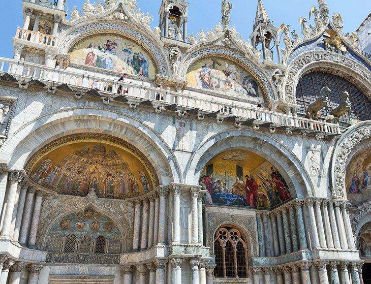 Explorando la Basílica de San Marcos en Venecia: Una Guía para Visitantes